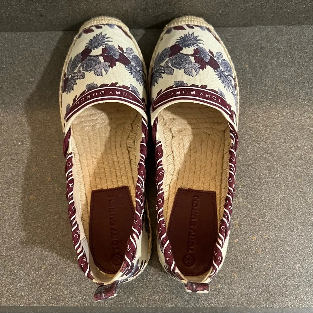 TORY BURCH Grosgrain Whipstitch Floral Imperial Garnet Espadrilles Flat,Sz 7,NIB